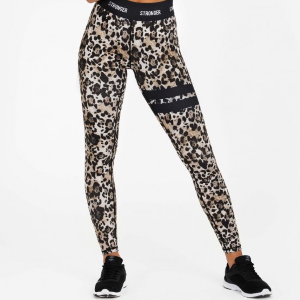 Stronger workout leggings BRAND NEW WITH TAGS